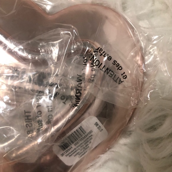 Victoria’s Secret PINK trinket tray. New in box - Picture 3 of 7